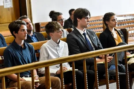 Young Climate Activists Challenge Presidential Executive Orders in US Trial