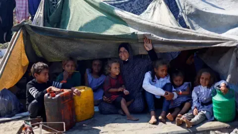 Cataclysmic Conditions within Gaza City while Military Forces Advance