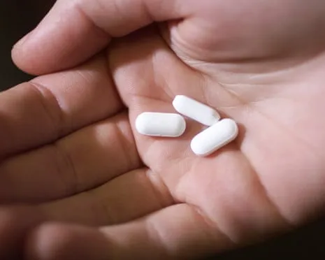 Low-Dose Aspirin Reveals Major Benefit in Stopping Colorectal Cancer Relapse, Study Confirms