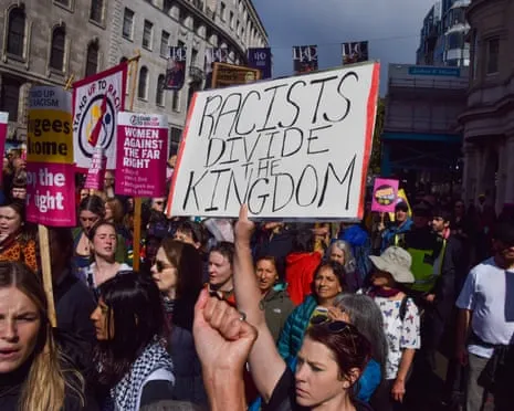 UK Faces 'Fight of Our Times' Following Far-Right March, States Keir Starmer