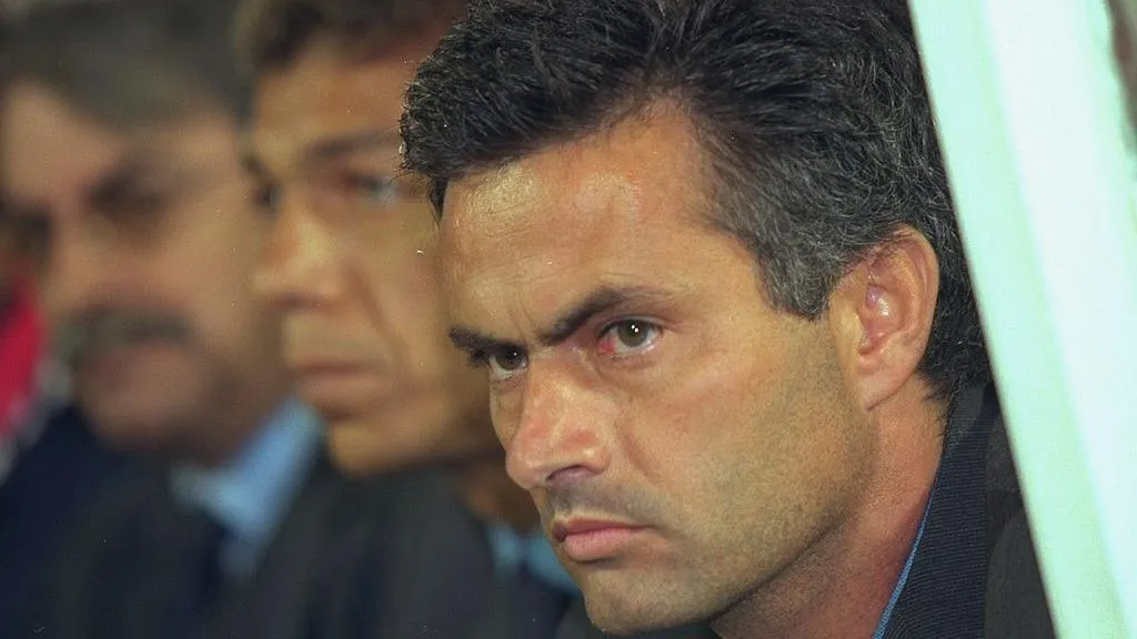 Mourinho Makes a Comeback at SL Benfica After a Quarter Century: Respected But Risky?